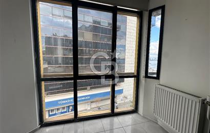 Karşıyaka Çarşı Girişi Deniz Manzaralı 85m2 Satılık Geniş Ofis