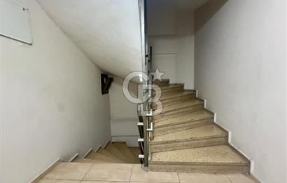 Karşıyaka Çarşı Girişi Deniz Manzaralı 85m2 Satılık Geniş Ofis