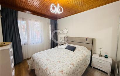 Bayraklı Yamanlarda Manzaralı Teraslı Satılık Geniş 3+1 Daire