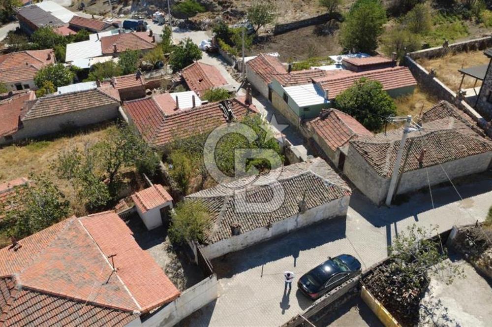 AŞAĞIŞAKRAN KÖY İÇİNDE 191m2 ARSA İÇERİSİNDE KARGİR EVİ OLAN