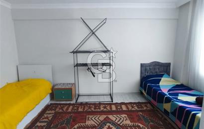 İzmir Foça Kazımdirik Mahallesinde Eşyalı 2+1 Kiralık Daire
