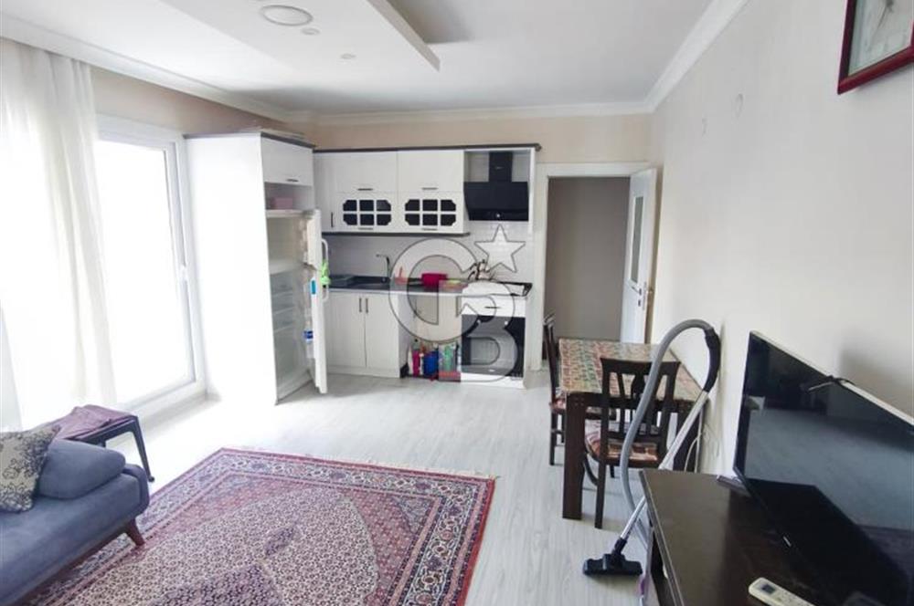 İzmir Foça Kazımdirik Mahallesinde Eşyalı 2+1 Kiralık Daire