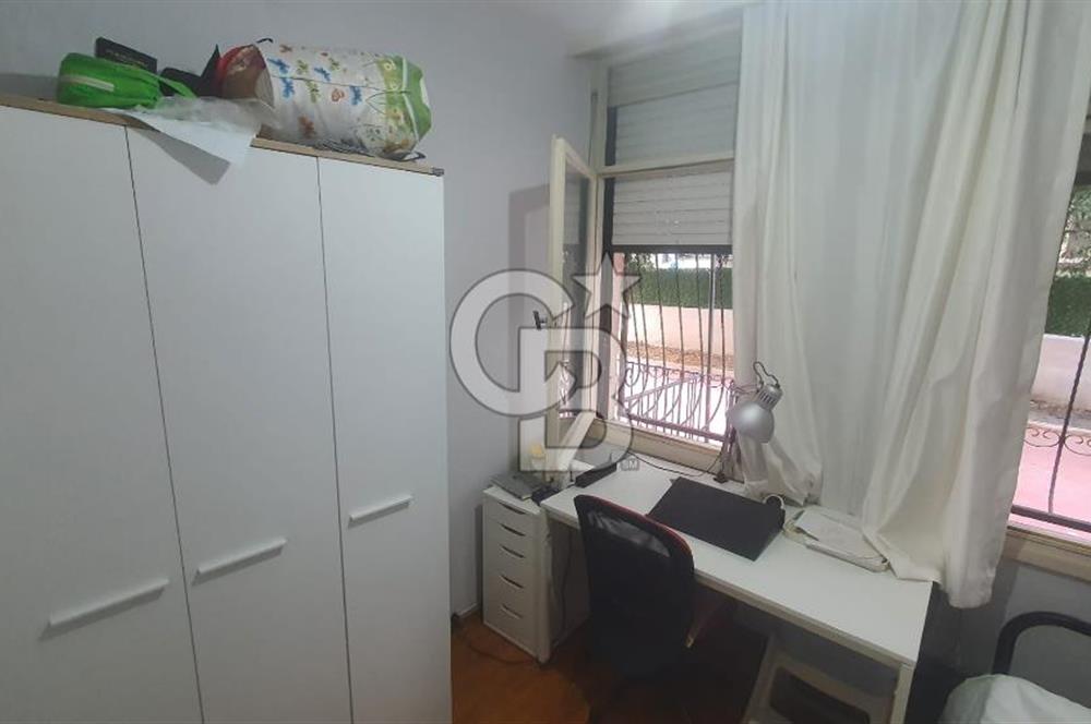 Konak Çankaya'da Merkezi Konumlu 2+1 Satılık Daire