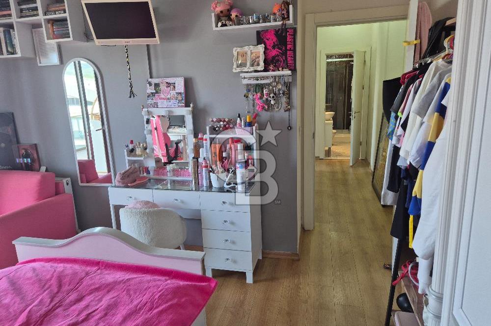 TUZLA CORDELLA'DA STANDART 2+1 TANIMINI DEĞİŞTİREN SATILIK DAİRE