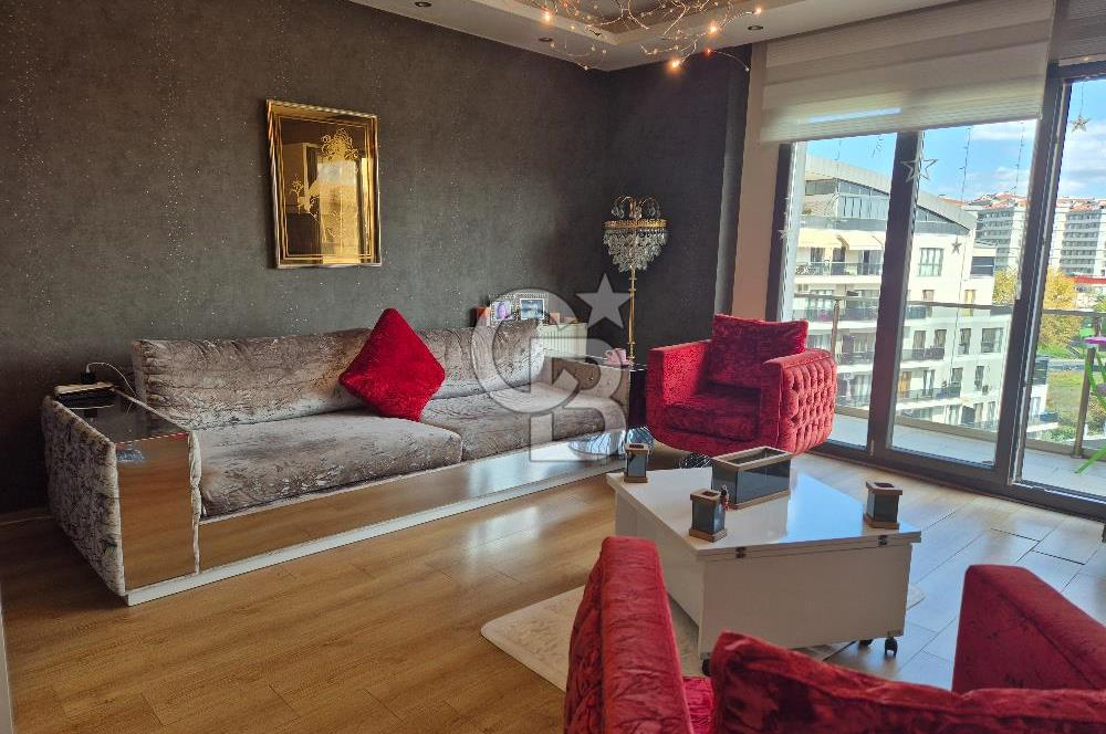 TUZLA CORDELLA'DA STANDART 2+1 TANIMINI DEĞİŞTİREN SATILIK DAİRE