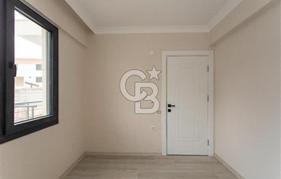 Foça Bağarası Kazım Dirik Mah. Satılık 1+1 Bahçe Katı Daire