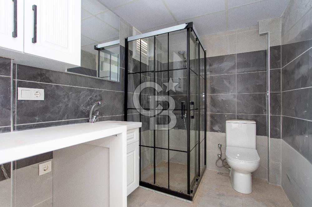 Foça Bağarası Kazım Dirik Mah. Satılık 1+1 Bahçe Katı Daire