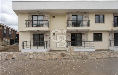 Foça Bağarası Kazım Dirik Mah. Satılık 1+1 Bahçe Katı Daire
