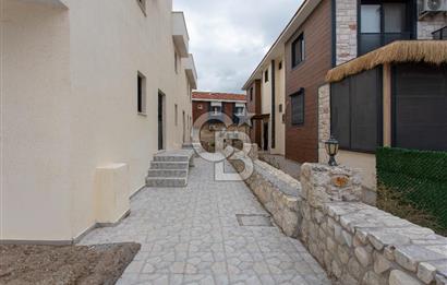 Foça Bağarası Kazım Dirik Mah. Satılık 1+1 Bahçe Katı Daire