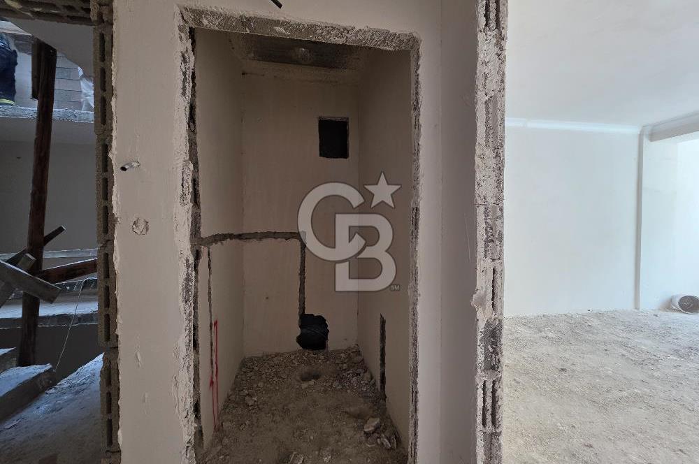 ÇANKAYA MİMAR SİNAN MAH. KOLEJ YAKINI 3+1 SATILIK ARAKAT ( TAKASA UYGUN)