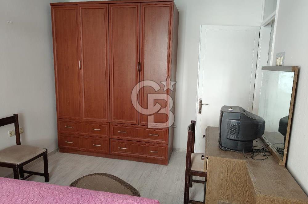 KARŞIYAKA ÇARŞI AKBANK SOKAK'TA 2+1 EŞYALI KİRALIK DAİRE