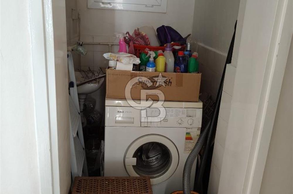 KARŞIYAKA ÇARŞI AKBANK SOKAK'TA 2+1 EŞYALI KİRALIK DAİRE