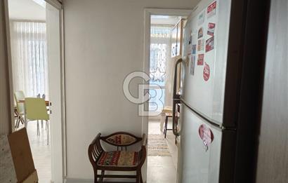 KARŞIYAKA ÇARŞI AKBANK SOKAK'TA 2+1 EŞYALI KİRALIK DAİRE