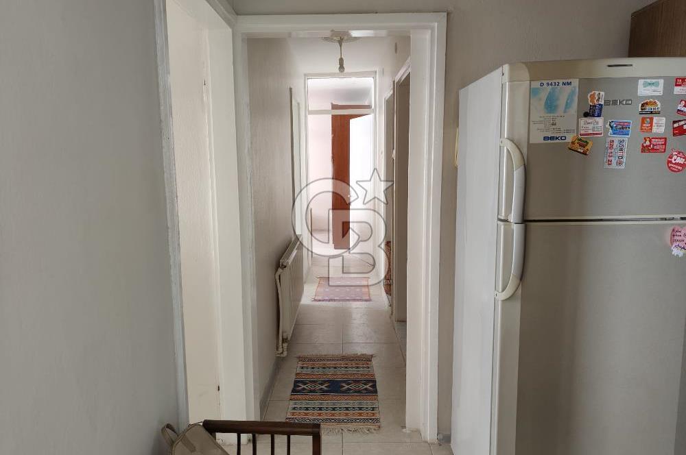 KARŞIYAKA ÇARŞI AKBANK SOKAK'TA 2+1 EŞYALI KİRALIK DAİRE