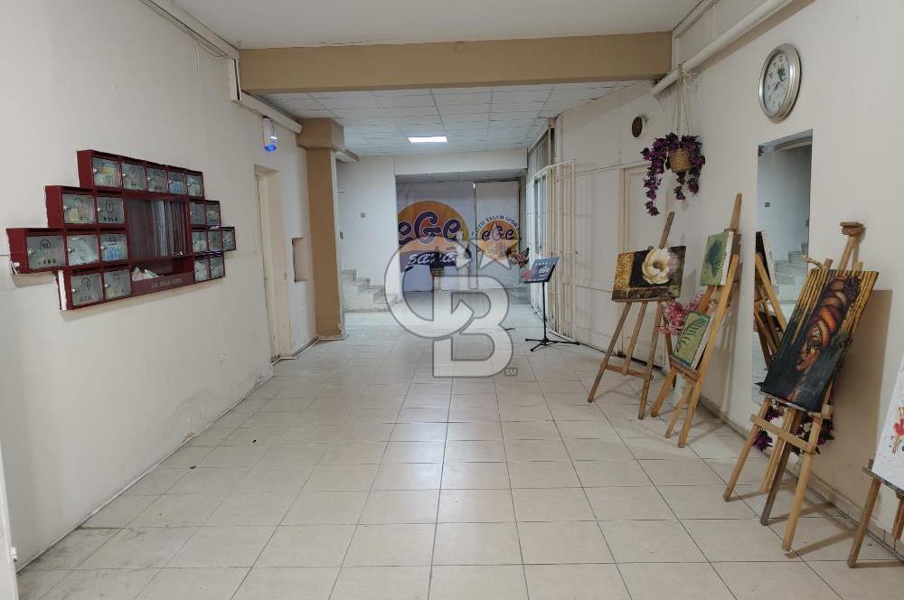 KARŞIYAKA ÇARŞI AKBANK SOKAK'TA 2+1 EŞYALI KİRALIK DAİRE