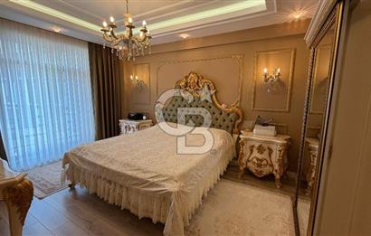 BAŞİSKELEDE PRESTİJLİ SİTE İÇERİSİNDE SATILIK 7+2 LÜKS VİLLA.