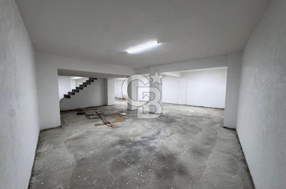 DERİNCE SIRRIPAŞA VATAN CD. ÜZERİNDE 250 M² KİRALIK İŞ YERİ