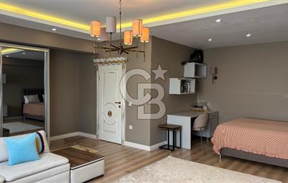 BAŞİSKELEDE PRESTİJLİ SİTE İÇERİSİNDE SATILIK 7+2 LÜKS VİLLA.