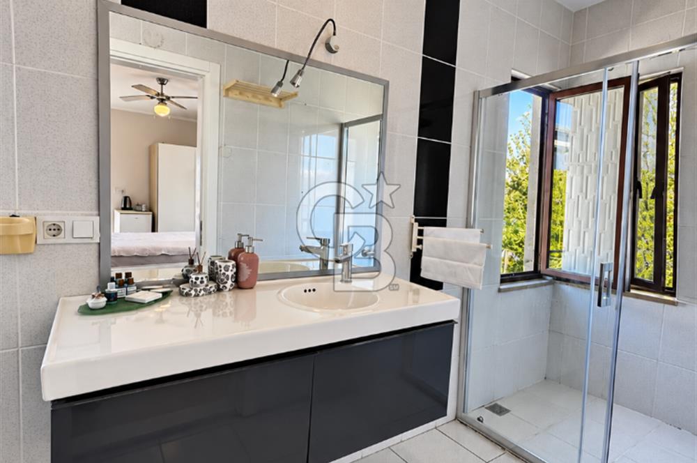 SELİMİYE'DE YENİ BİR HAYAT, SATILIK DENİZ MANZARALI BUTİK OTEL