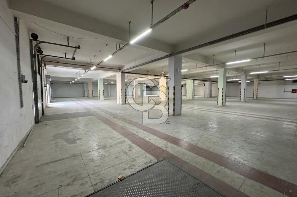 Gökdere'de 8 Rampalı 2500m2 Kiralık Lojistik Merkezi