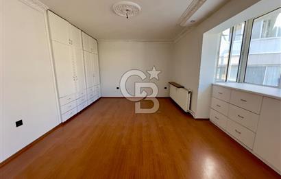 ALSANCAK GÜNDOĞDU'YA ÇOK YAKIN TADİLATLI 180m² 4+1 KİRALIK DAİRE