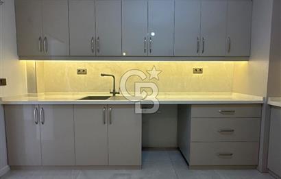 ALSANCAK GÜNDOĞDU'YA ÇOK YAKIN TADİLATLI 180m² 4+1 KİRALIK DAİRE