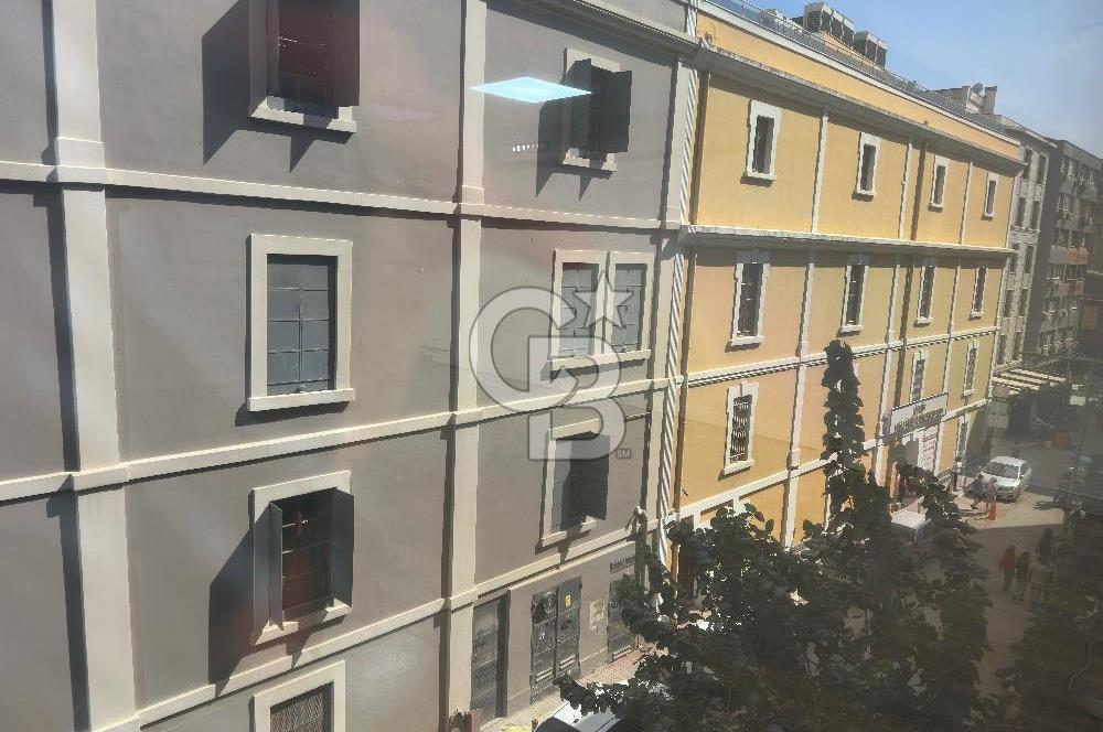 Alsancak Barohan İş Merkezinde Kiralık 105 m² Geniş Ofis