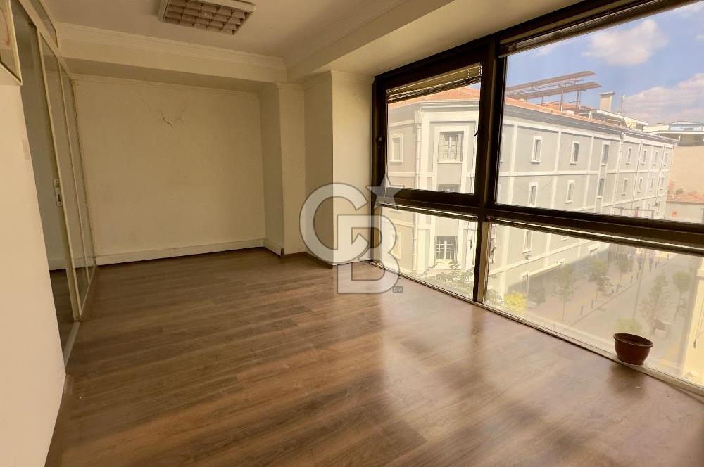 Alsancak Barohan İş Merkezinde Kiralık 105 m² Geniş Ofis