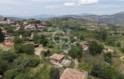 Selçuk Şirince Köy İçi Eşyalı Kiralık Taş Ev