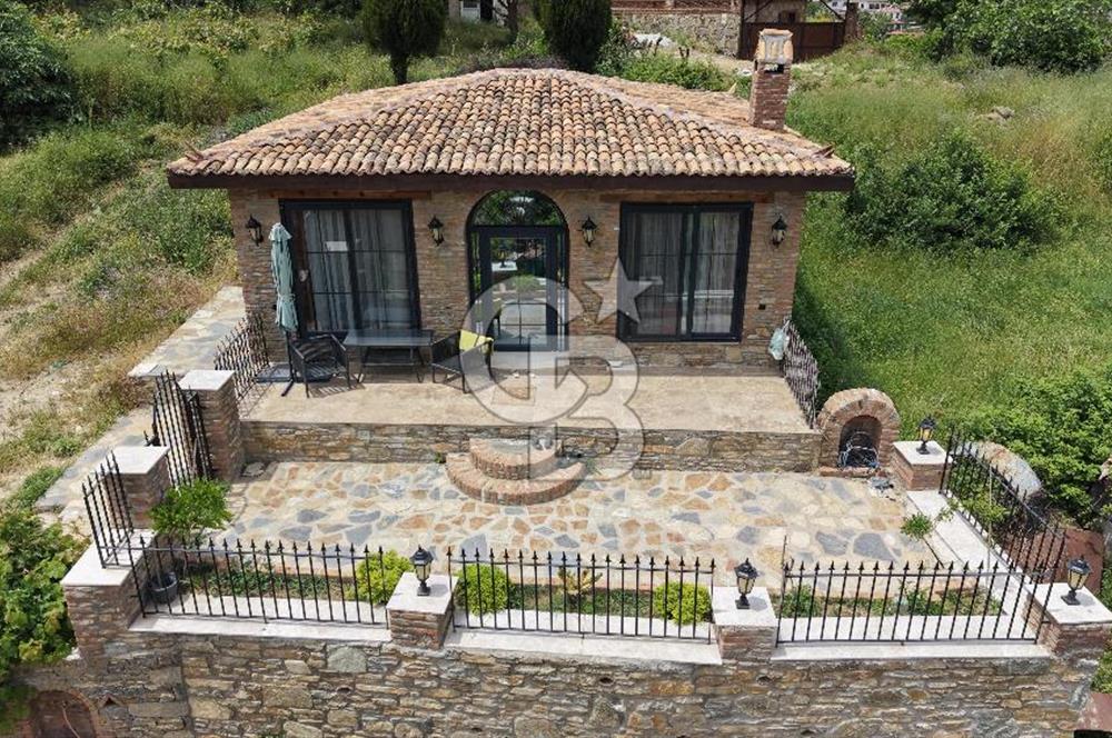 Selçuk Şirince Köy İçi Eşyalı Kiralık Taş Ev
