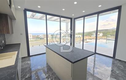 KKTC GİRNE ÇATALKÖYDE SATILIK DENİZ MANZARALI VİLLA