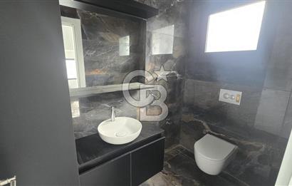 KKTC GİRNE ÇATALKÖYDE SATILIK DENİZ MANZARALI VİLLA