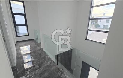 KKTC GİRNE ÇATALKÖYDE SATILIK DENİZ MANZARALI VİLLA