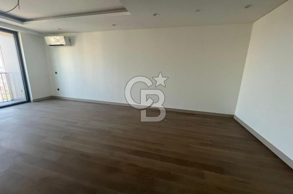 Ataşehir Modern'de Adalar Manzaralı Kiralık 3+1 Lüks Daire