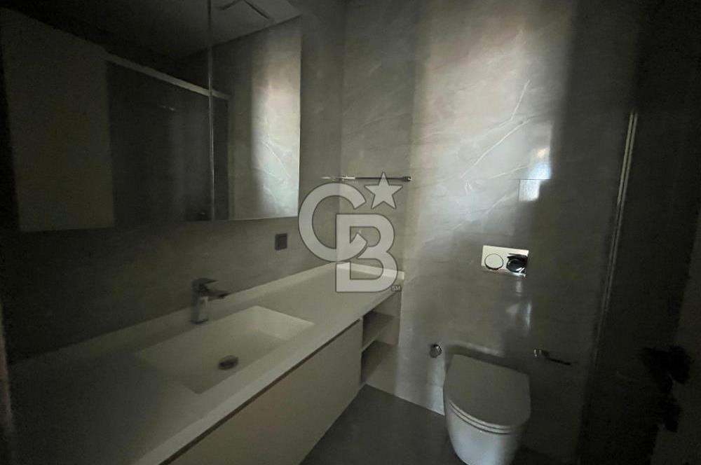 Ataşehir Modern'de Adalar Manzaralı Kiralık 3+1 Lüks Daire