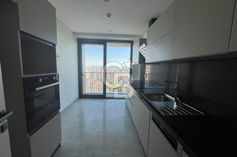Ataşehir Modern'de Adalar Manzaralı Kiralık 3+1 Lüks Daire