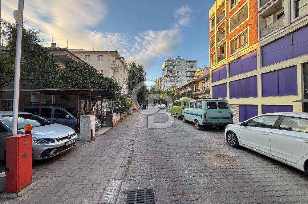 Bornova Kazımdirik'de Merkezi Konumda 70m² 2+1 Kiralık Daire