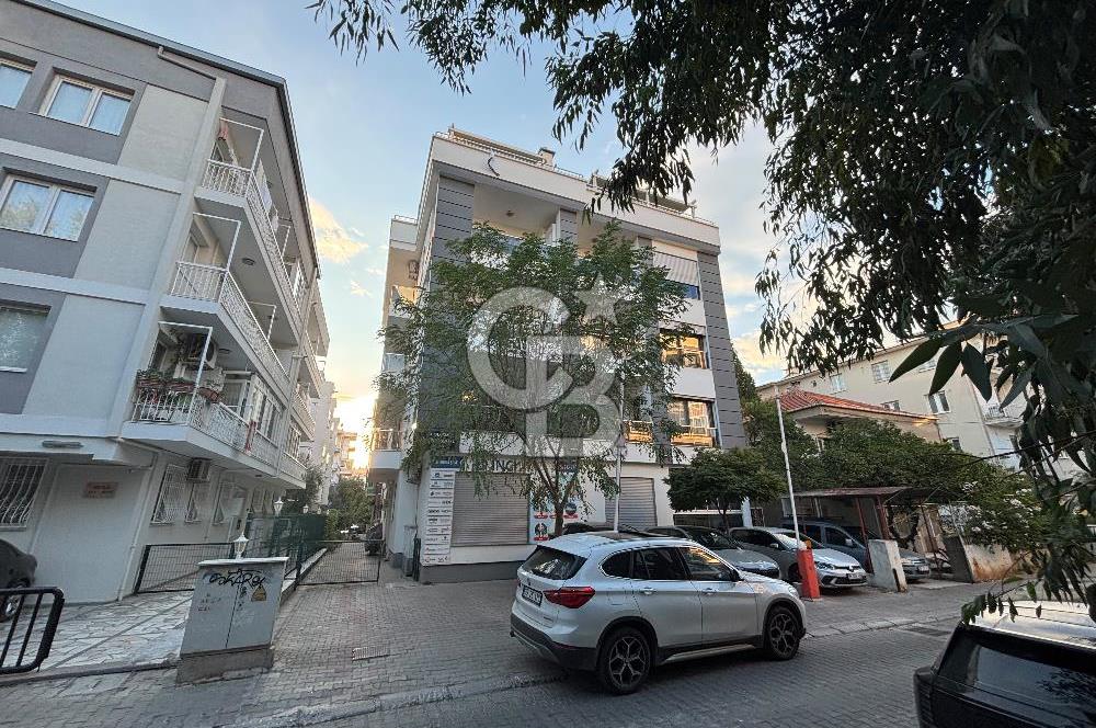 Bornova Kazımdirik'de Merkezi Konumda 70m² 2+1 Kiralık Daire