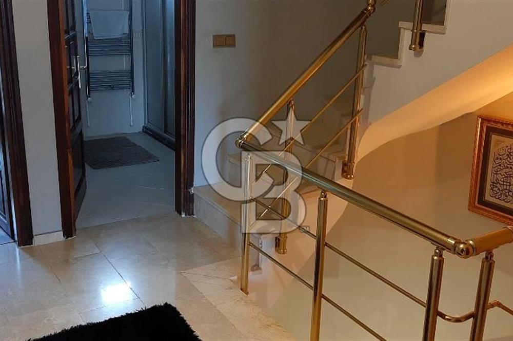 Silivri Mimarsinan'da Deniz Manzaralı Eşyalı 5+1 Tripleks
