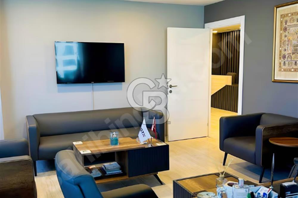 Maslak Beybi Giz plaza 250m2 full dekorasyonlu 14. Kat kiralık