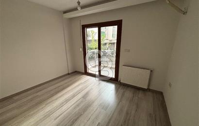 Bornova Kazımdirik'de Merkezi Konumda 70m² 2+1 Kiralık Daire
