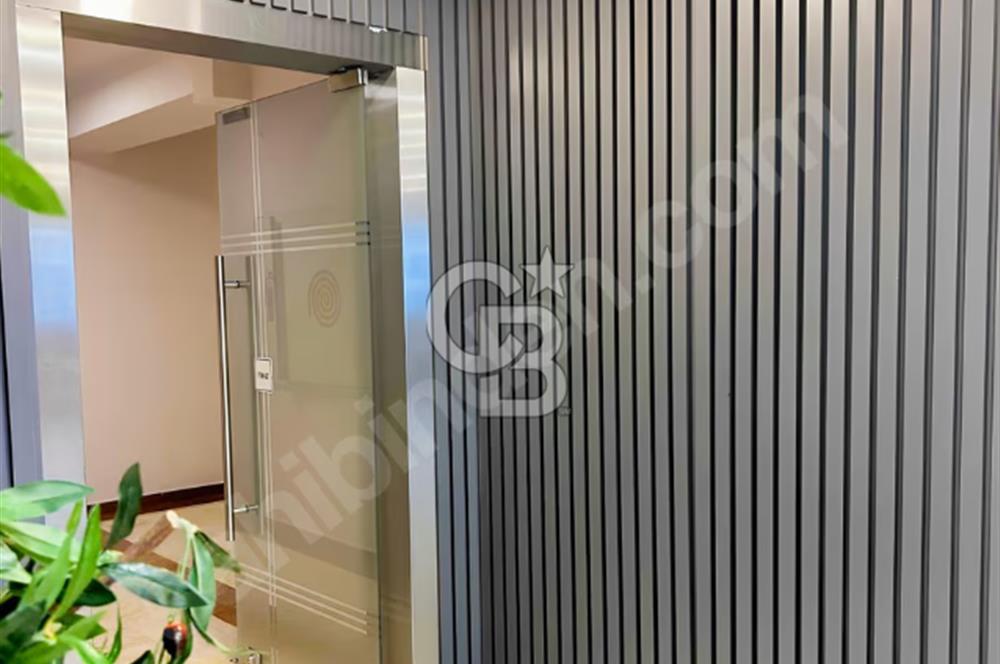 Maslak Beybi Giz plaza 250m2 full dekorasyonlu 14. Kat kiralık