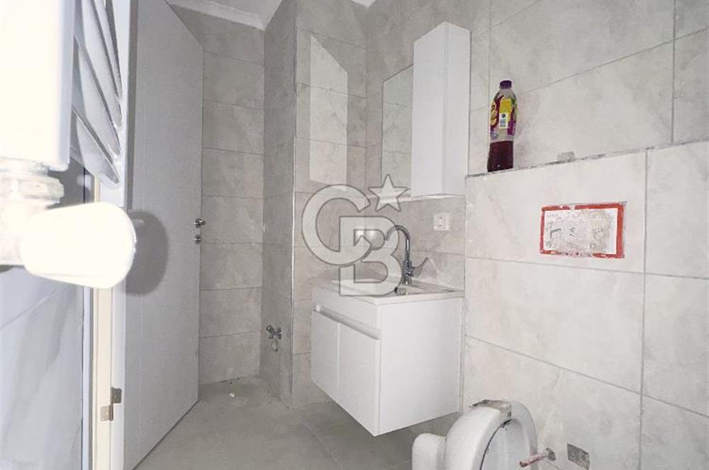 Ünalan'da Sıfır Binada Teraslı 3+2 Kiralık Geniş Dubleks Daire