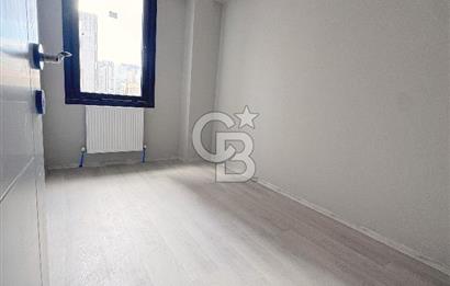 Ünalan'da Sıfır Binada Teraslı 3+2 Kiralık Geniş Dubleks Daire