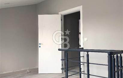 Ünalan'da Sıfır Binada Teraslı 3+2 Kiralık Geniş Dubleks Daire