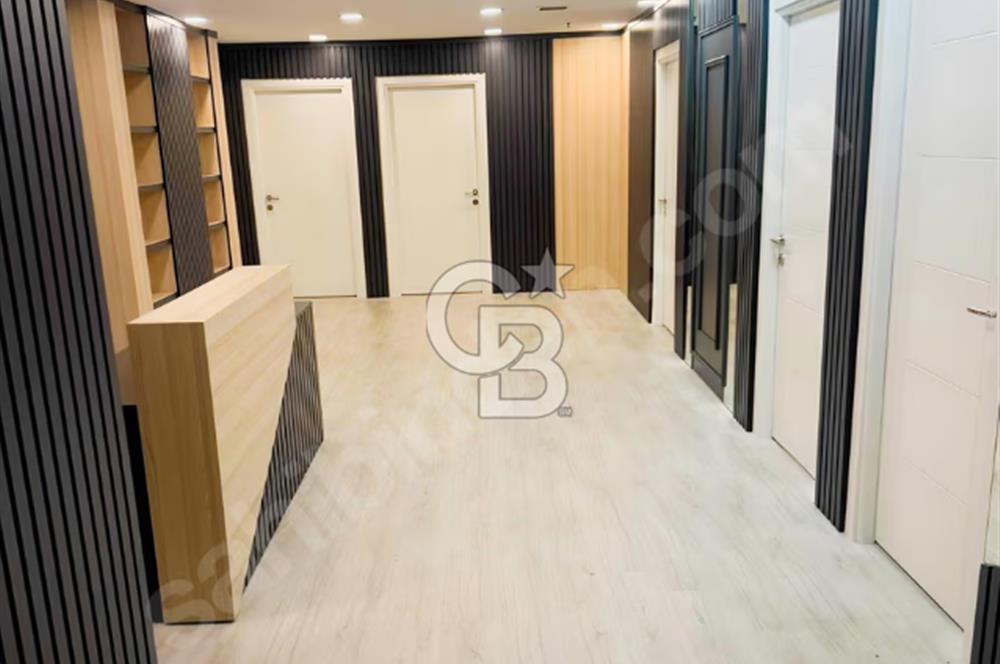 Maslak Beybi Giz plaza 250m2 full dekorasyonlu 14. Kat kiralık