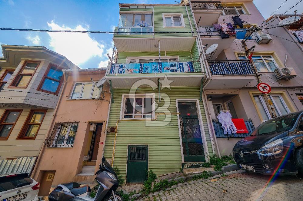 Sarıyer Merkez Teraslı ve Boğaz Manzaralı Satılık Komple Bina