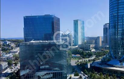 Maslak Beybi Giz plaza 250m2 full dekorasyonlu 14. Kat kiralık