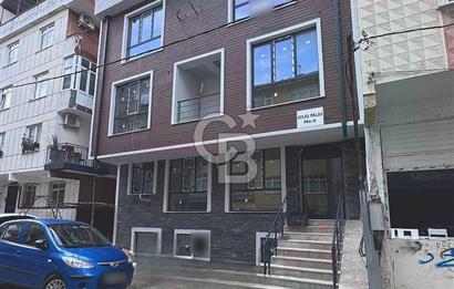 Ünalan'da Sıfır Binada Teraslı 3+2 Kiralık Geniş Dubleks Daire
