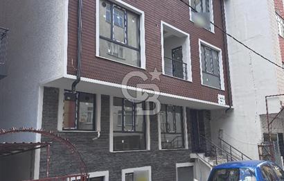 Ünalan'da Sıfır Binada Teraslı 3+2 Kiralık Geniş Dubleks Daire